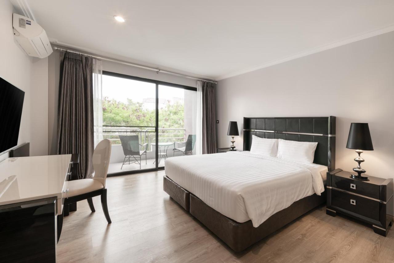 Sirin Exclusive Hotel&Residence Pattaya Esterno foto