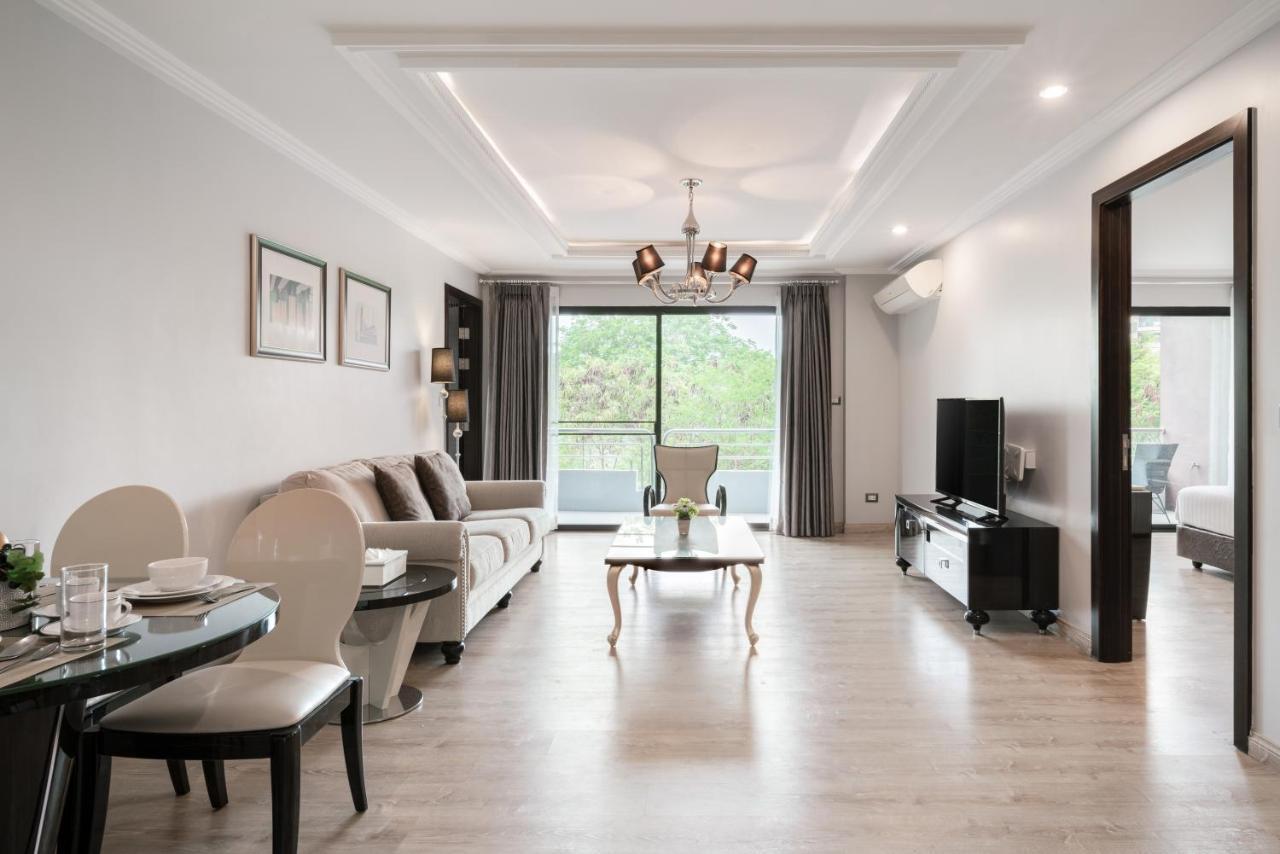 Sirin Exclusive Hotel&Residence Pattaya Esterno foto