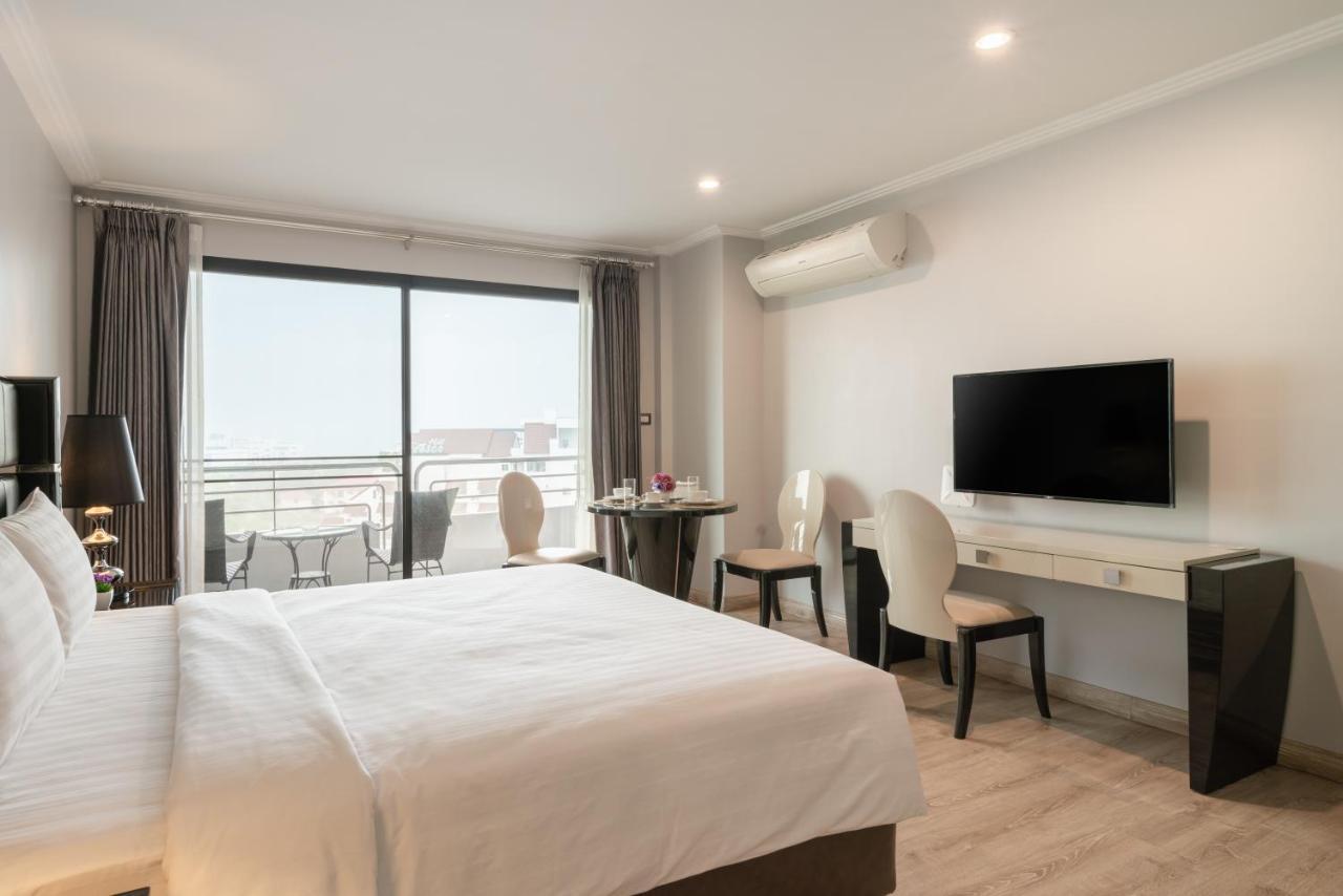 Sirin Exclusive Hotel&Residence Pattaya Esterno foto